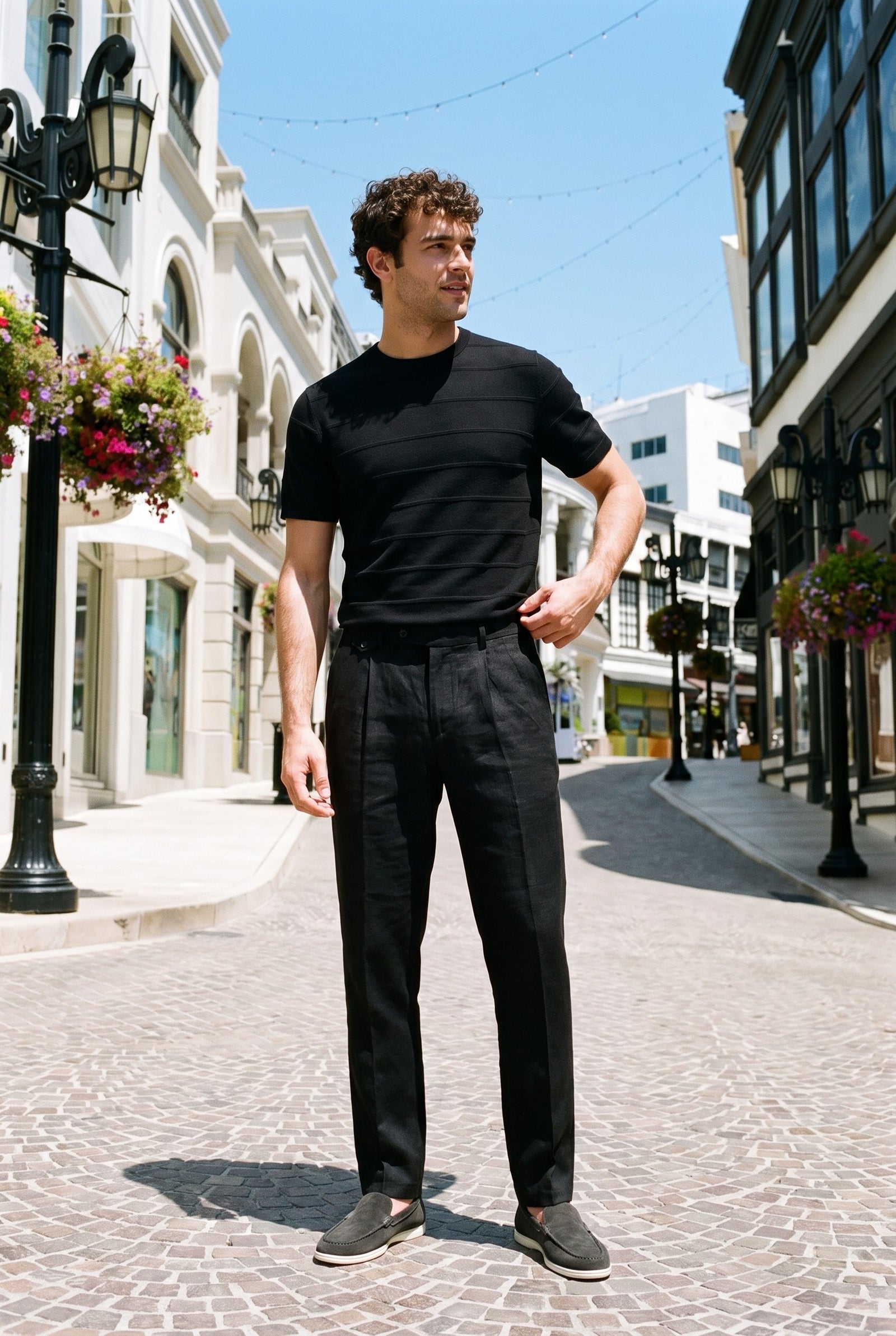 Look #876 styled with Melns teksturēts adīts T-krekls vīriešiem