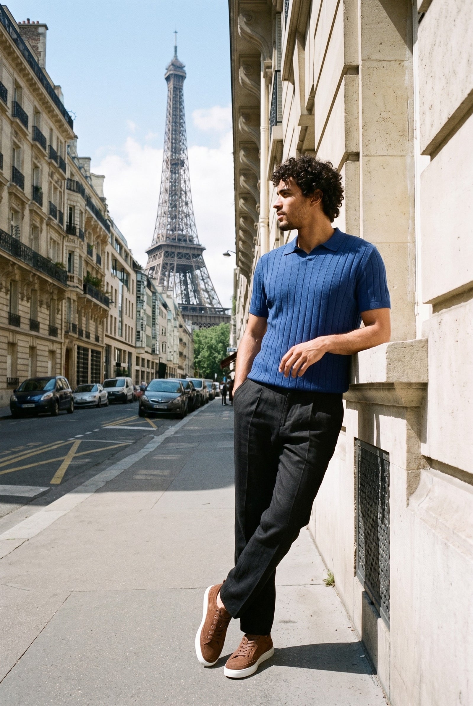 Look #888 styled with Vīriešu tumši zils rievota adījuma polo krekls