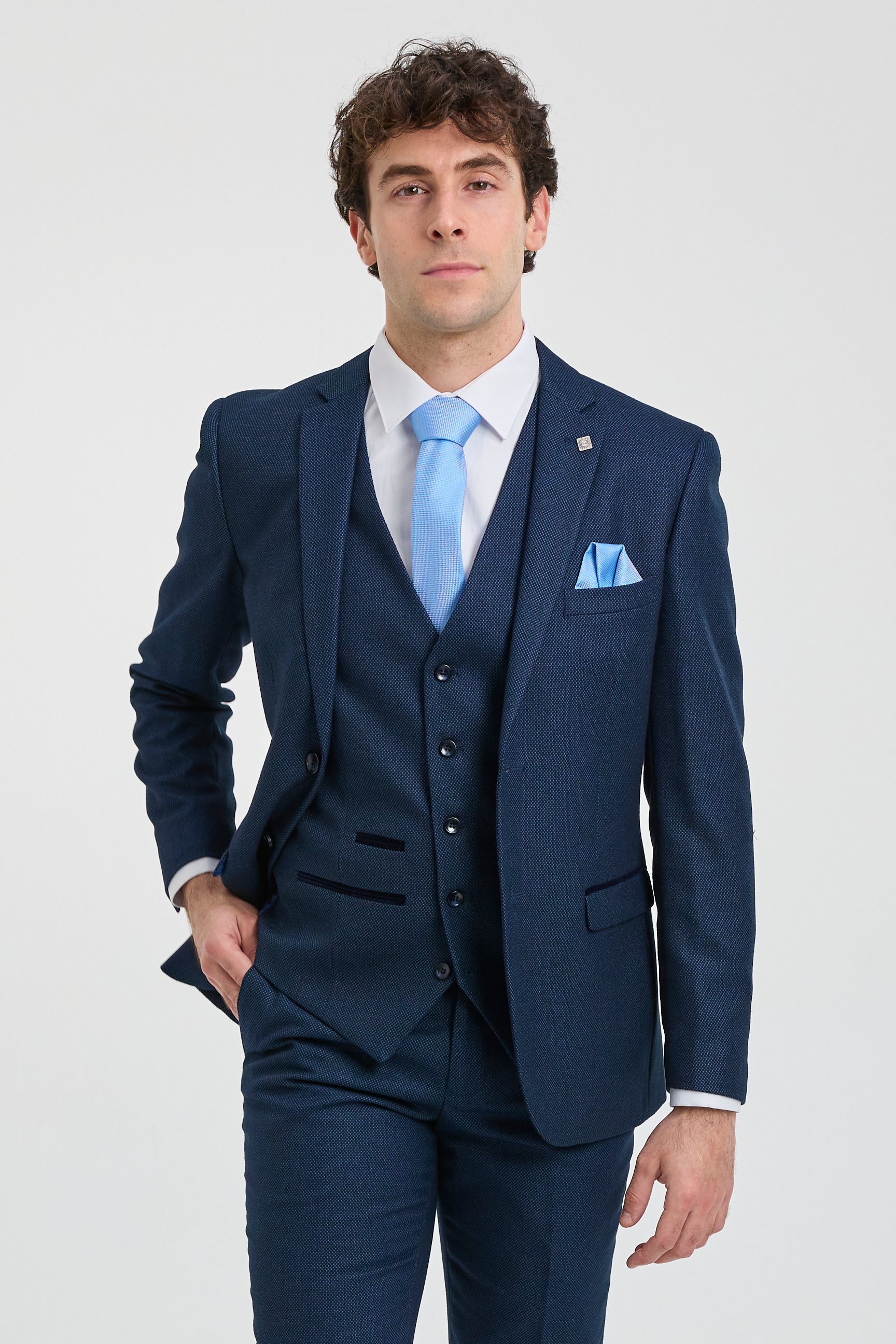 Vīriešu tumši zils trīsdaļīgs uzvalks ar putnu acu efektu, kāzu, izlaiduma, formāls, elegants, klasisks