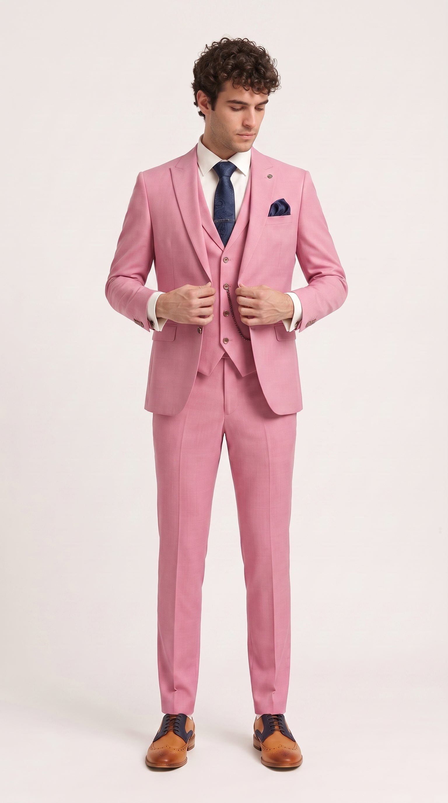 Look #149 styled with Džeimsa vīriešu trīsdaļīgs rozā uzvalks, pieguļošs