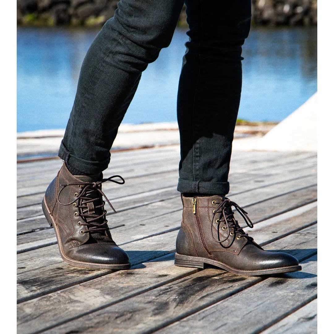 Sebastian - vīriešu brūni tuksneša zābaki ar auklām