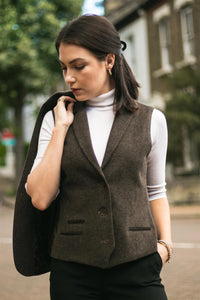 Sieviešu tvīda veste ar "siļķu kaula" rakstu, brūna, 1920. gadu vintage stila, klasiska, eleganta